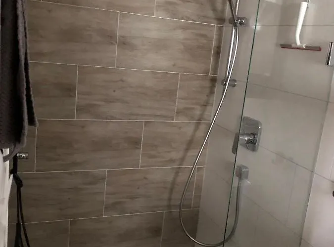 Gaestehaus Glock 3* مارباخ أم نيكار